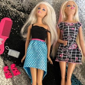 🔴Black Friday Sale🔴2 Barbie doll with accessory